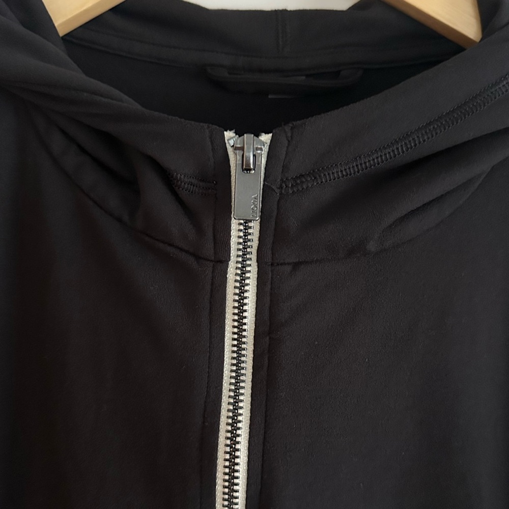 Vuori Halo Modern Full Zip Black - Picture 5 of 10